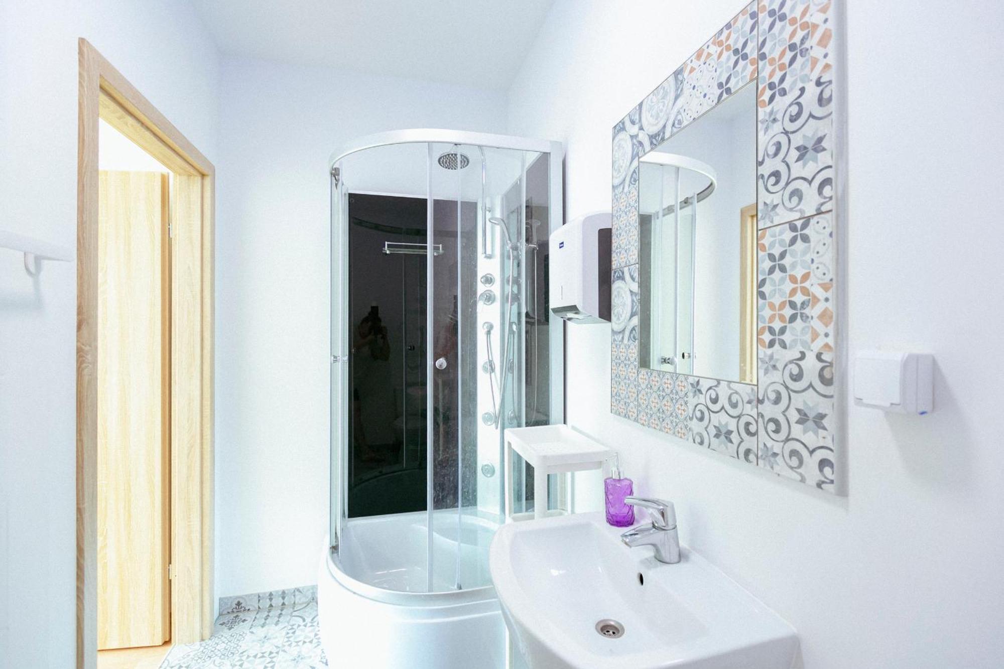 Hostel Metro Kabaty وارسو المظهر الخارجي الصورة