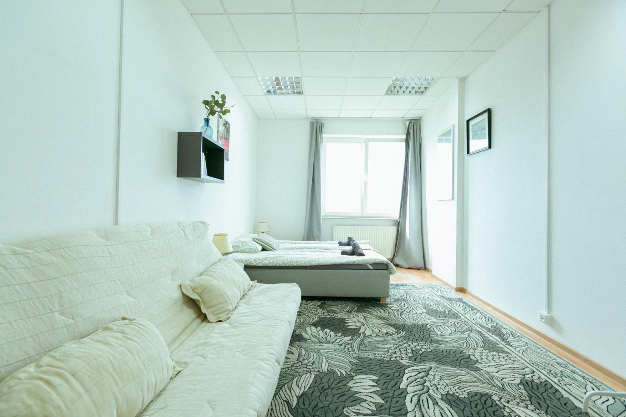 Hostel Metro Kabaty وارسو المظهر الخارجي الصورة