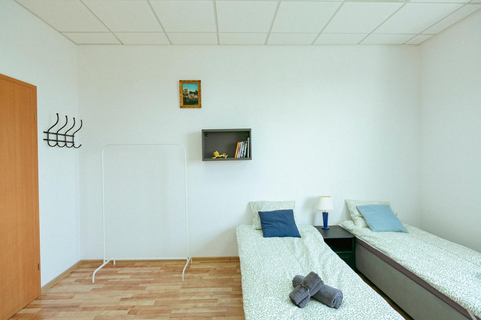 Hostel Metro Kabaty وارسو المظهر الخارجي الصورة